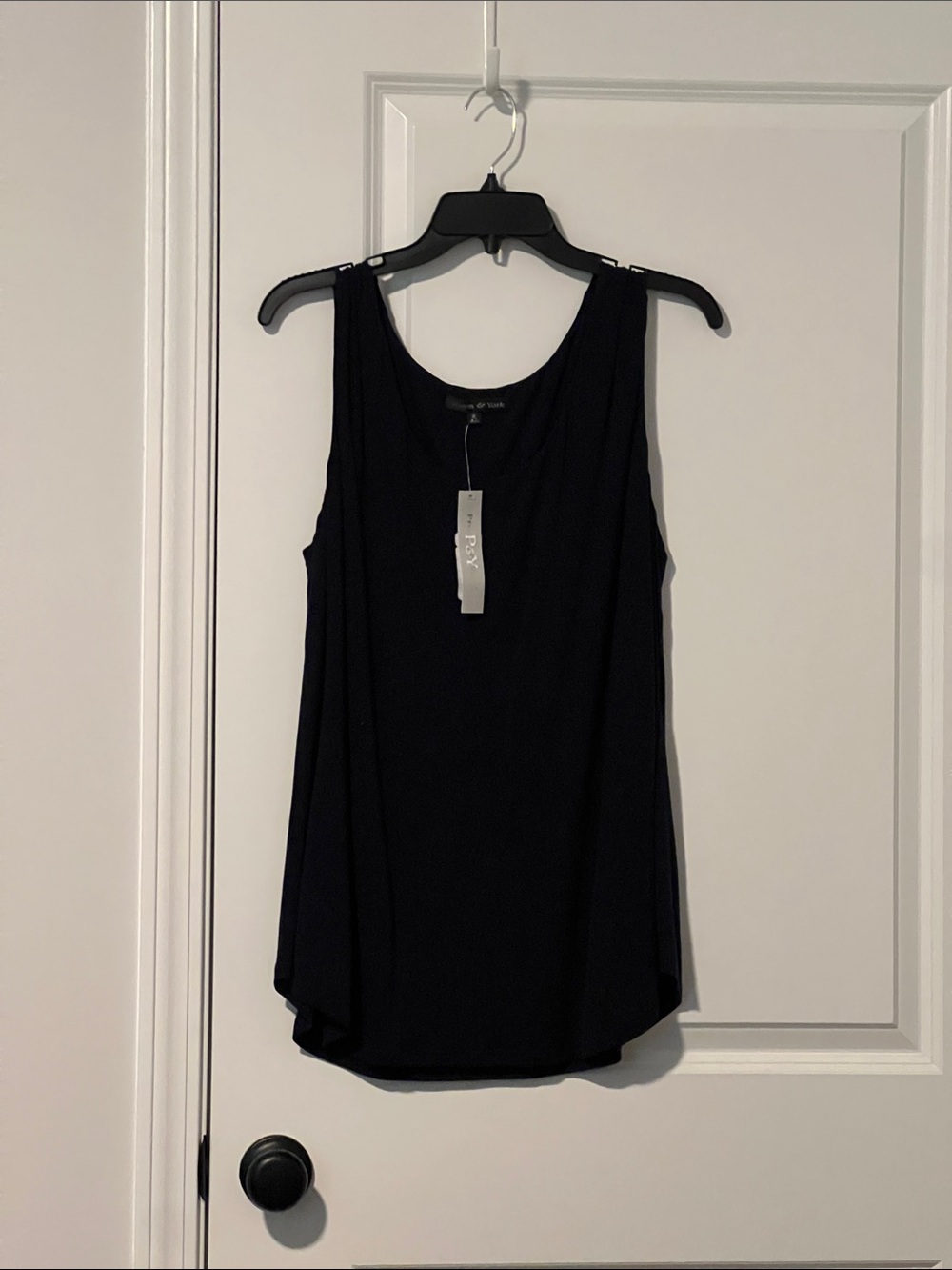 Black Relaxed Scoop Tank